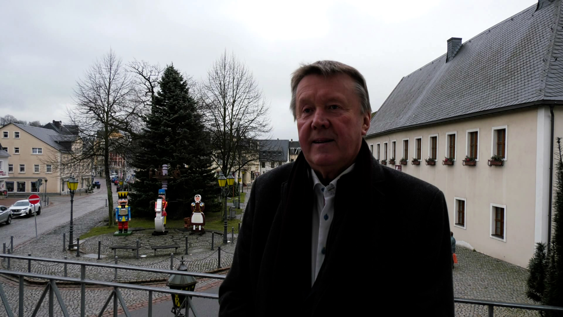 MEgional am 17. Dezember 2021 mit einem Weihnachtsgruß vom Olbernhauer Bürgermeister